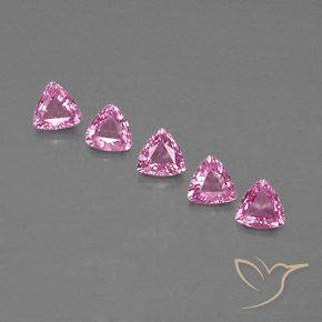 Shop natural 1.29ct Rose foncé Saphir gems, Trillion, from Madagascar at GemSelect. In stock, global shipping!