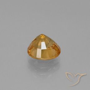 Saphir Or-orange moyen naturelle ovale, 2.27 ct, VS