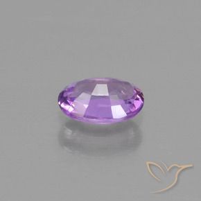 Saphir Violet violacé naturelle ovale, 0.57 ct, VS
