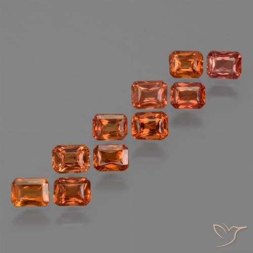 2.63ctw Naturel Orange moyen Saphir, Taille émeraude, VS