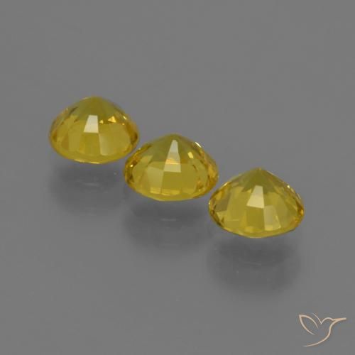 Shop natural 2.26ct Doré jaunâtre Saphir gems, Tour, from Thaïlande at GemSelect. In stock, global shipping!