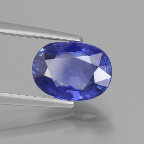 Saphir Bleu foncé naturelle Coupe ovale, 2.12 ct, VS