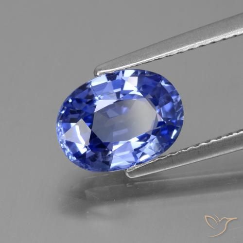 Saphir Bleu pourpre profond naturelle ovale, 2.67 ct, VVS-VS