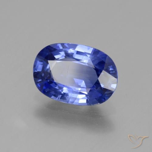 Saphir Bleu pourpre profond naturelle ovale, 2.69 ct, VS