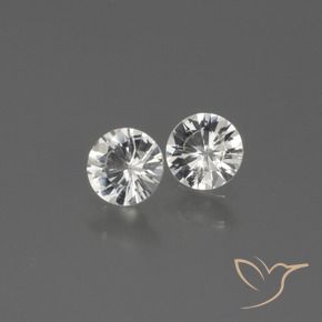 Shop natural 0.65ct Blanc clair Saphir gems, Tour, from Madagascar at GemSelect. In stock, global shipping!