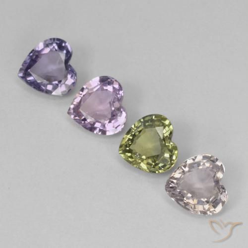Shop natural 2.93ct Multicolore Saphir gems, Cœur, from Tanzanie at GemSelect. In stock, global shipping!