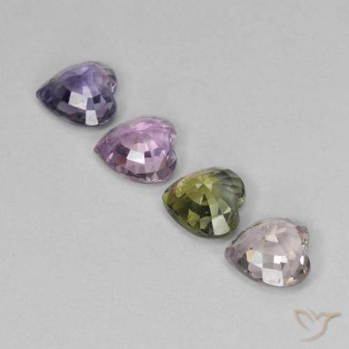Shop natural 2.93ct Multicolore Saphir gems, Cœur, from Tanzanie at GemSelect. In stock, global shipping!