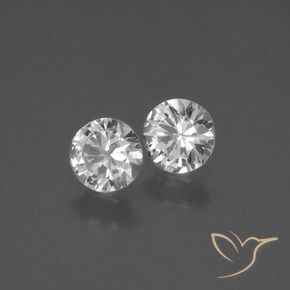 Shop natural 0.77ct Blanc clair Saphir gems, Tour, from Madagascar at GemSelect. In stock, global shipping!