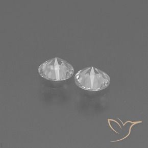 Shop natural 0.75ct Blanc clair Saphir gems, Tour, from Madagascar at GemSelect. In stock, global shipping!