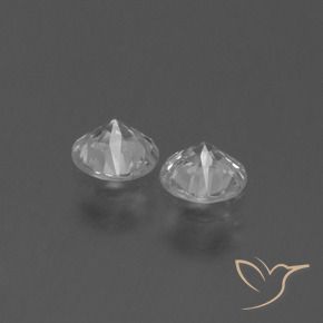Shop natural 0.77ct Blanc clair Saphir gems, Tour, from Madagascar at GemSelect. In stock, global shipping!