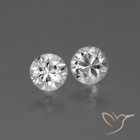 Shop natural 0.71ct Blanc clair Saphir gems, Tour, from Madagascar at GemSelect. In stock, global shipping!