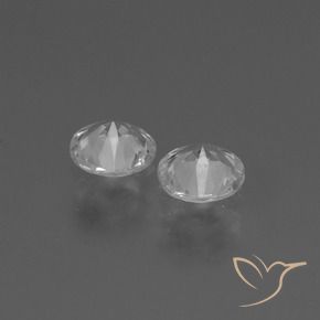 Shop natural 0.71ct Blanc clair Saphir gems, Tour, from Madagascar at GemSelect. In stock, global shipping!