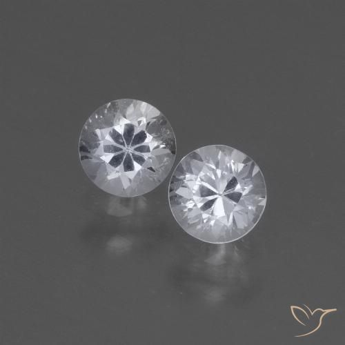 Shop natural 0.88ct Blanc clair Saphir gems, Tour, from Madagascar at GemSelect. In stock, global shipping!