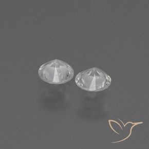 Shop natural 0.74ct Blanc clair Saphir gems, Tour, from Madagascar at GemSelect. In stock, global shipping!