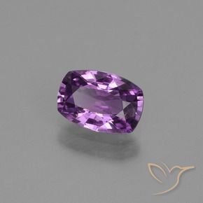 Saphir Violet foncé naturelle Coussin, 1.12 ct, VVS-VS