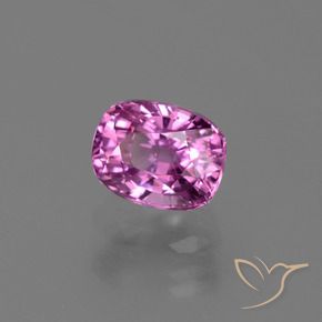 Saphir Violet Rosâtre naturelle Coussin, 1.40 ct, VS
