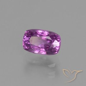 Saphir Pourpre moyen-foncé naturelle Coussin, 1.41 ct, VS