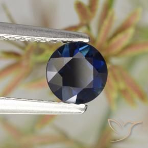 Saphir Bleu marine naturelle Tour, 0.62 ct, VVS