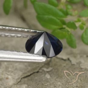 Saphir Bleu foncé naturelle Tour, 0.56 ct, VS