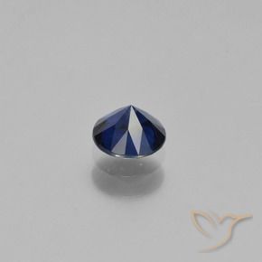 Saphir Bleu foncé naturelle Tour, 0.66 ct, VS
