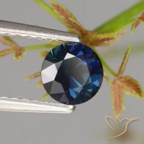 Saphir Bleu marine naturelle Tour, 0.66 ct, VVS