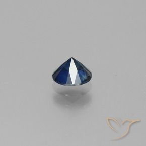 Saphir Bleu foncé naturelle Tour, 0.62 ct, VS