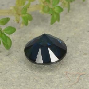 Saphir Bleu noirâtre naturelle Tour, 0.63 ct, VVS-VS