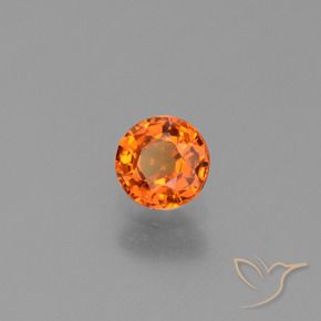 Saphir Orange vif naturelle Tour, 0.66 ct, VVS-VS