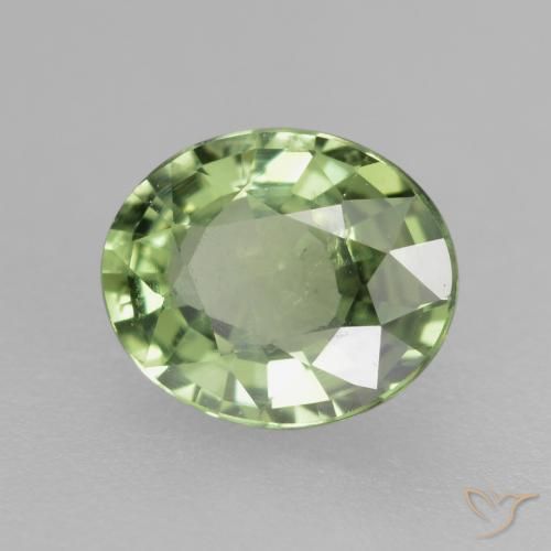 Saphir Vert très clair naturelle ovale, 0.75 ct, VVS