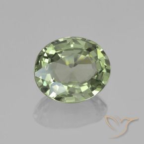 Saphir Vert clair naturelle ovale, 0.75 ct, VVS