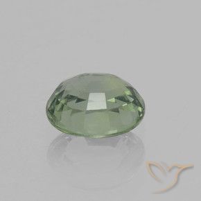Saphir Vert moyen-léger naturelle ovale, 0.92 ct, VVS-VS