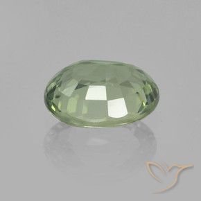 Saphir Vert sauge léger naturelle ovale, 0.80 ct, VVS-VS