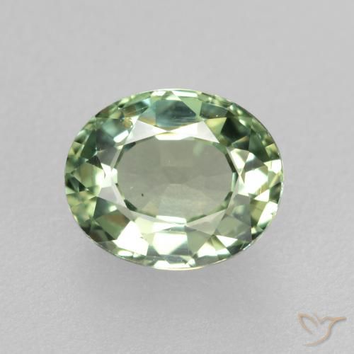 0.76ct Naturel Medium Light Green Saphir, ovale, VVS-VS