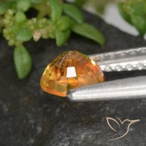Saphir Orange feu naturelle Tour, 0.72 ct, VVS-VS