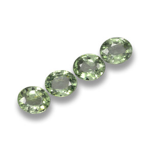 Achetez naturel 3,02ct medium light green saphir gems, coupe ovale, en provenance tanzanie chez gemselect. en stock, livraison internationale!