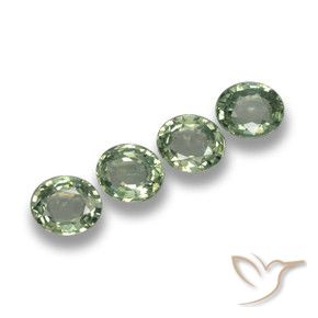 Shop natural 3.02ct Forêt verte Saphir gems, ovale, from Tanzanie at GemSelect. In stock, global shipping!