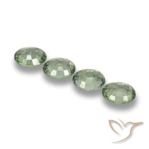 Shop natural 3.02ct Forêt verte Saphir gems, ovale, from Tanzanie at GemSelect. In stock, global shipping!
