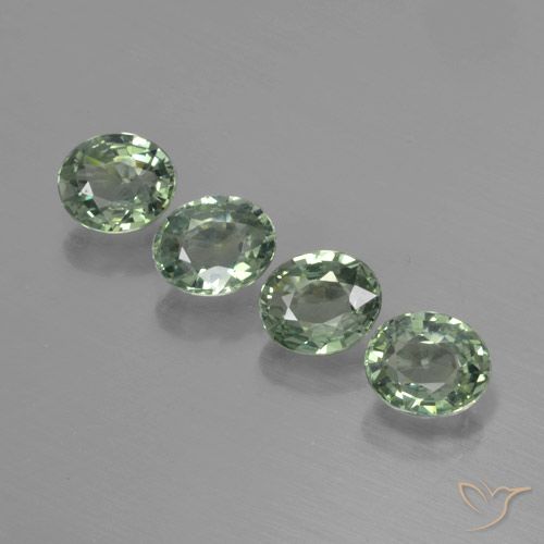 2.82ctw Naturel Vert clair Saphir, ovale, VVS-VS