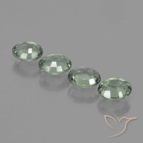 Shop natural 2.82ct Vert clair Saphir gems, ovale, from Tanzanie at GemSelect. In stock, global shipping!