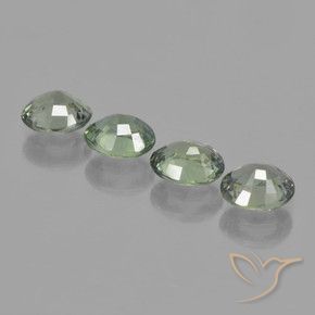 Shop natural 2.92ct Vert forêt léger Saphir gems, ovale, from Tanzanie at GemSelect. In stock, global shipping!
