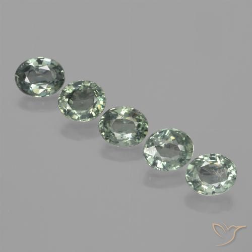 3.85ctw Naturel Vert chaud Saphir, ovale, VVS-VS
