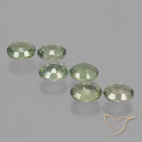 Shop natural 4.51ct Forêt verte Saphir gems, ovale, from Tanzanie at GemSelect. In stock, global shipping!