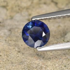 Saphir Bleu foncé naturelle Tour, 0.53 ct, VVS-VS