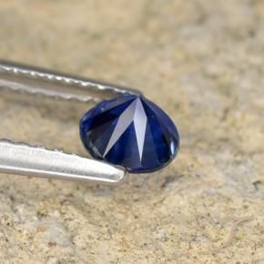 Saphir Bleu foncé naturelle Tour, 0.57 ct, VVS-VS