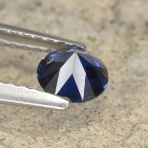 Saphir Bleu marine naturelle Tour, 0.52 ct, VVS
