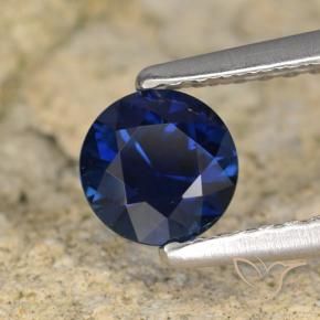 Saphir Bleu foncé naturelle Tour, 0.64 ct, VVS-VS