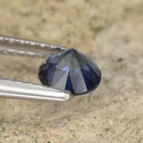 Saphir Bleu foncé naturelle Tour, 0.62 ct, VVS