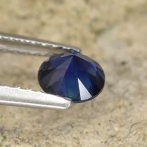 Saphir Bleu foncé naturelle Tour, 0.59 ct, VVS