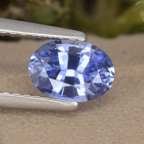 Saphir Bleu pastel naturelle ovale, 0.92 ct, VVS