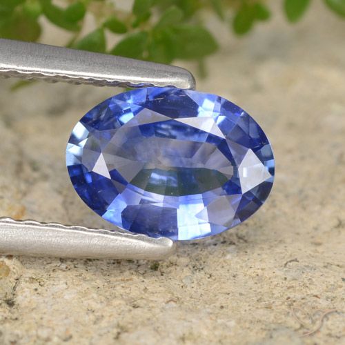 0.83ct Naturel Bleu Saphir, ovale, VVS-VS
